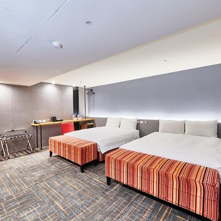 Hotel Leisure 台中輕行旅 Ngoại thất bức ảnh